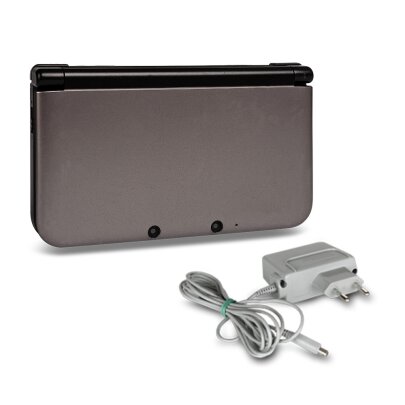 Nintendo 3DS XL Konsole in Silber / Schwarz mit Ladekabel...